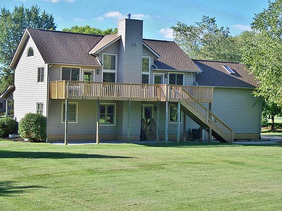 10' X 44' Elevated Rear Deck