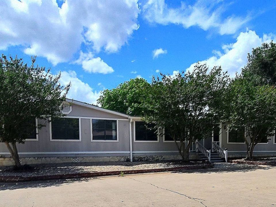 309 Live Oak St, Ingram, TX 78025 Zillow