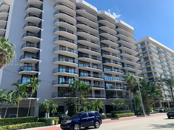 8877 Collins Ave APT 506, Surfside, FL 33154