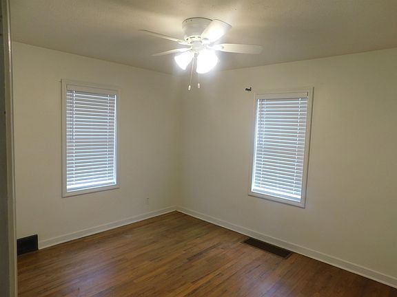 2nd image of 204 Willard Ave