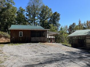 173 Cross Creek Ln, Linden, TN 37096