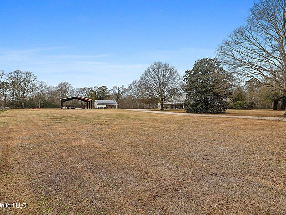 2nd image of 19321 Louisiana Industries Rd #16