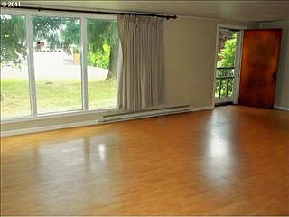 3rd image of 4215 NE 143rd Ave
