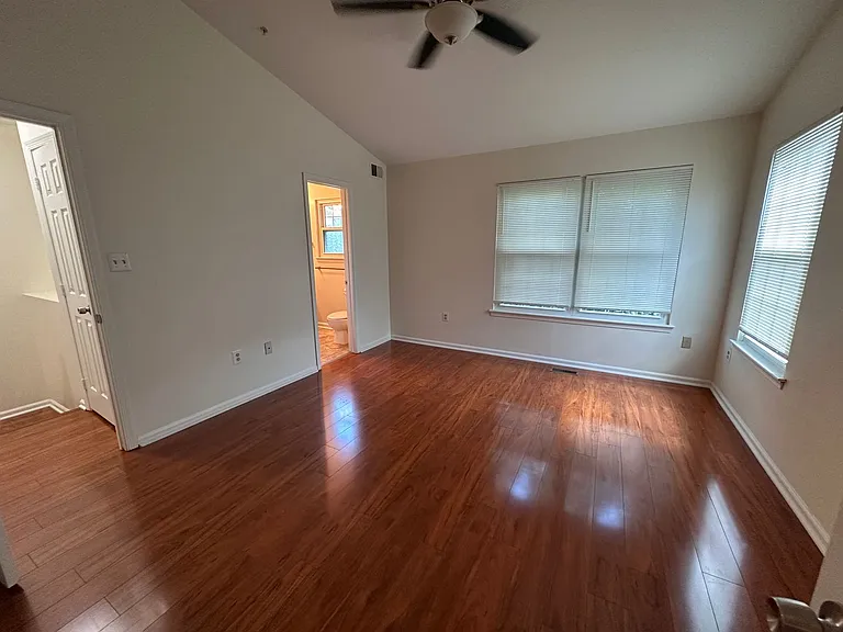 6913 Malachite Pl — Photo 20