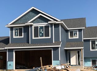 883 Portsmith Dr NW, Rochester, MN 55901