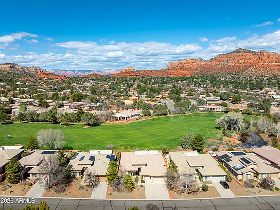 3rd image of 95 W BIGHORN Court