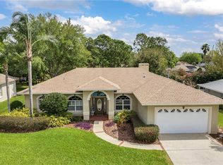 120 Lake Mariam Way, Winter Haven, FL 33884