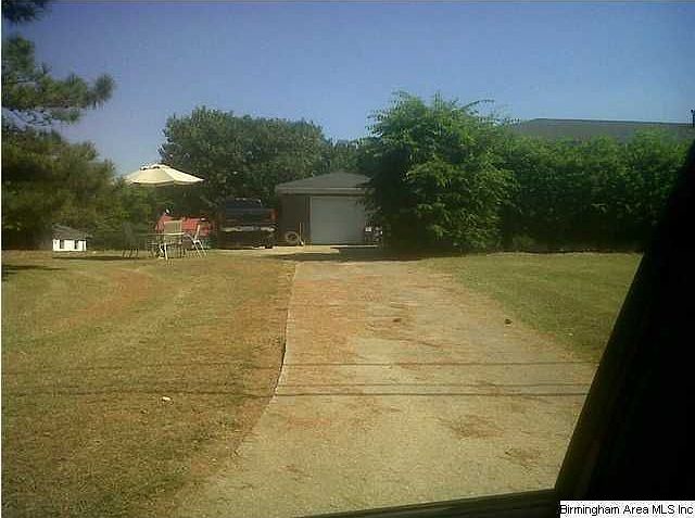 2nd image of 213 4th Ave