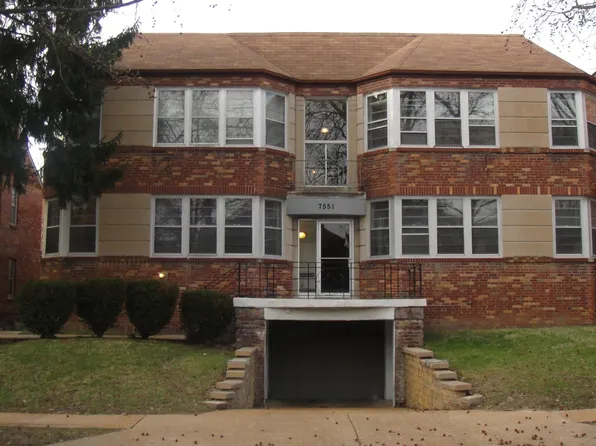 7551 Wellington Way #8, Saint Louis, MO 63105