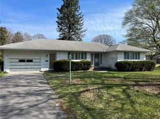 10 Duffern Dr, Rochester, NY 14616