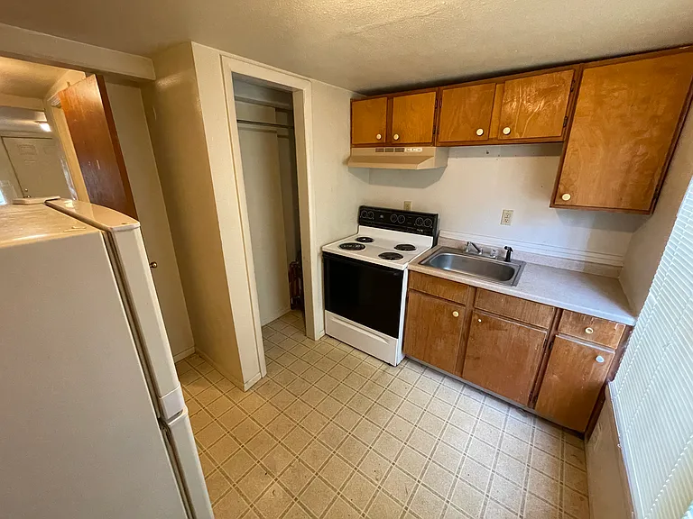 403 W Sunset Ave #C — Photo 7