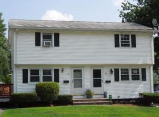 52 Rosemont St, Haverhill, MA 01830