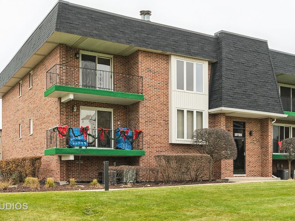 1st image of 15725 Old Orchard Ct