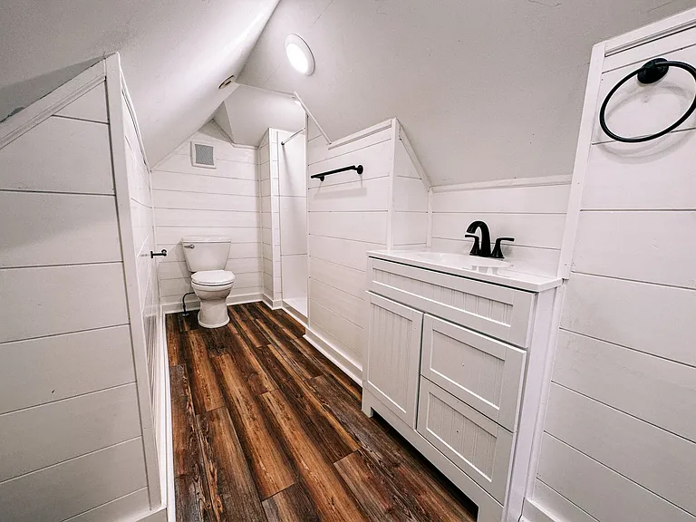 508 N Washington St — Photo 24