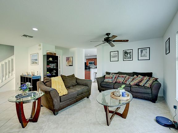 5th image of 2107 SW Newport Isles Boulevard