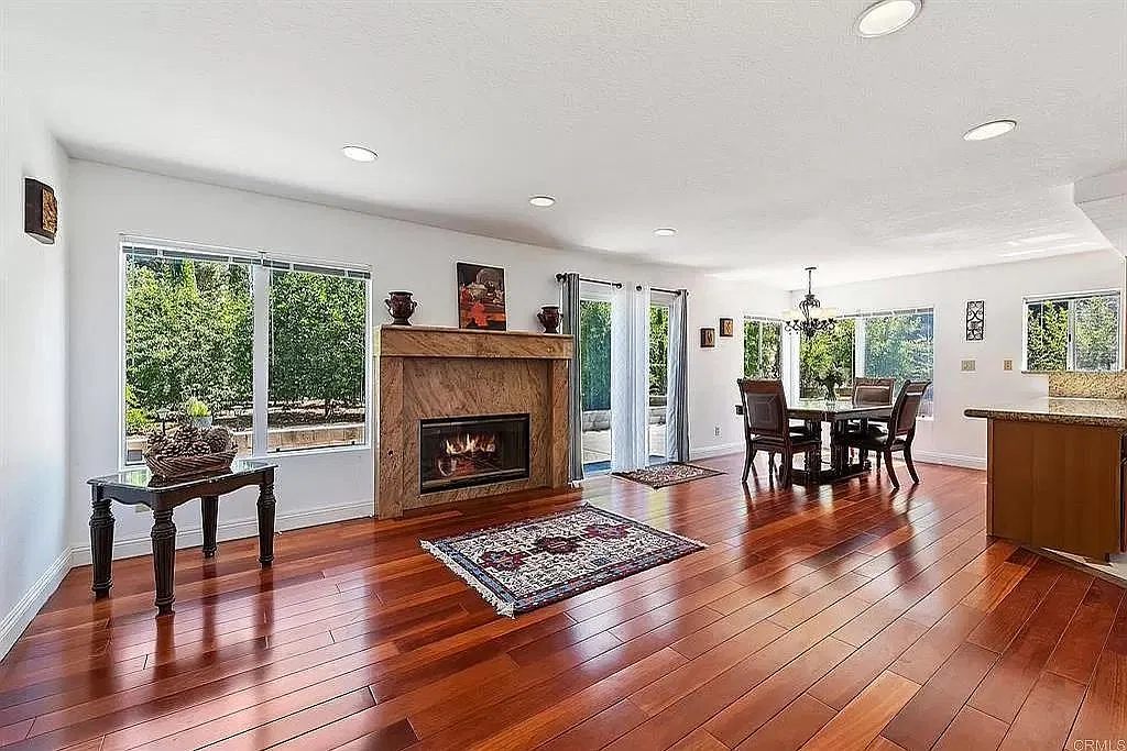 1942 Hemingway Ct — Photo 4