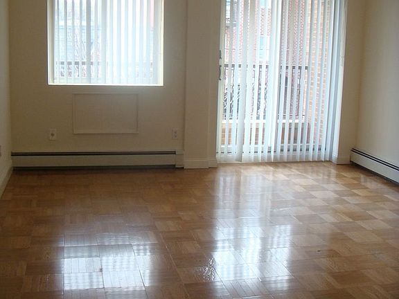 4th image of 26-34 30th St #2B