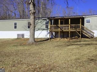 260 Possum Point Dr, Eatonton, GA 31024