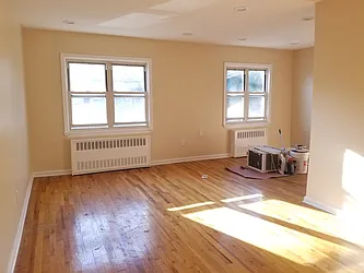 Rented by NYLA Realty