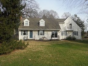 2nd image of 548 Grays Creek Rd