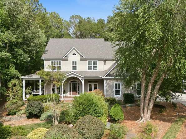 1031 Pinehurst Dr, Chapel Hill, NC 27517