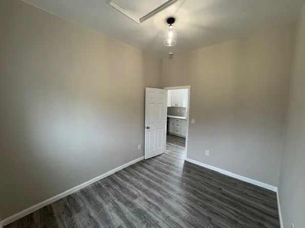 2364 E 16th St #2, Oakland, CA 94601