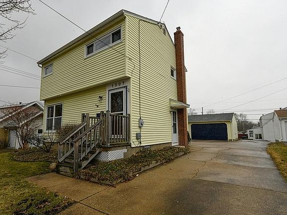 2nd image of 1307 Silver Lake Ave