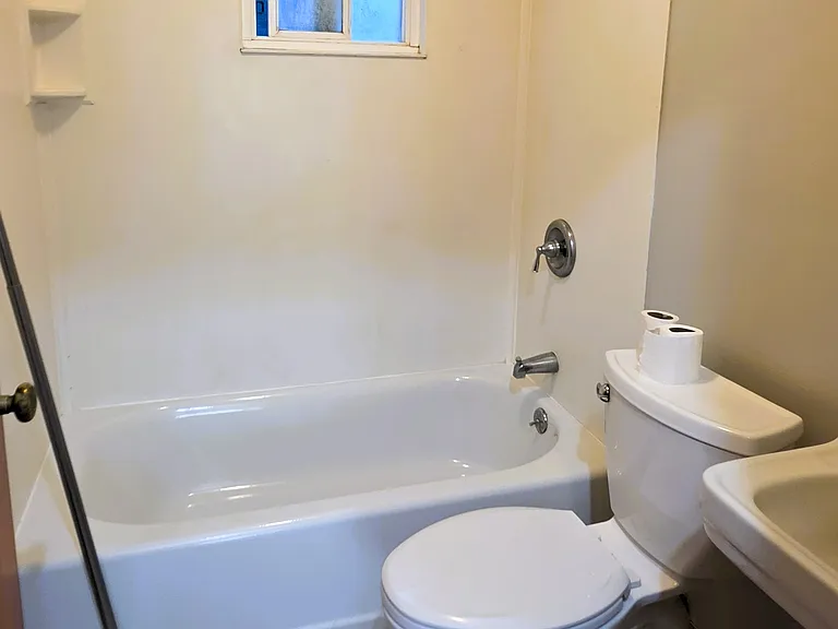 757 Jefferson St #1 — Photo 6