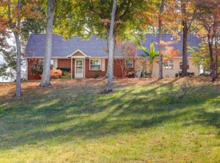 125 Holliday Dr, Maryville, TN 37804