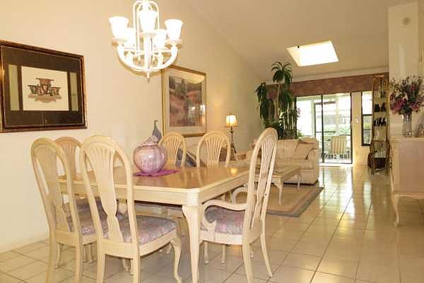 Home For Sale In Palm Chase Lakes