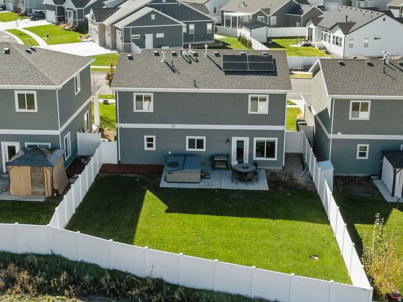4th image of 1143 E Becca Rd