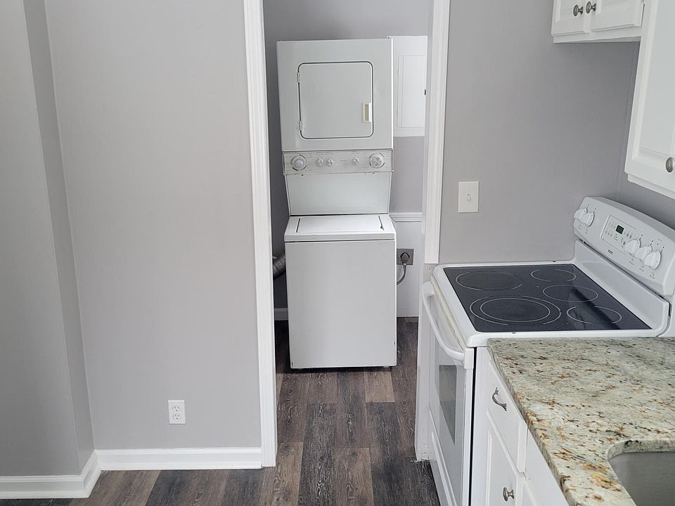 2nd image of 20015 Crandell Ct #2