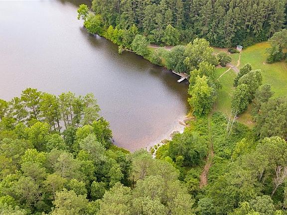 3rd image of 828 Cove Lake Dr