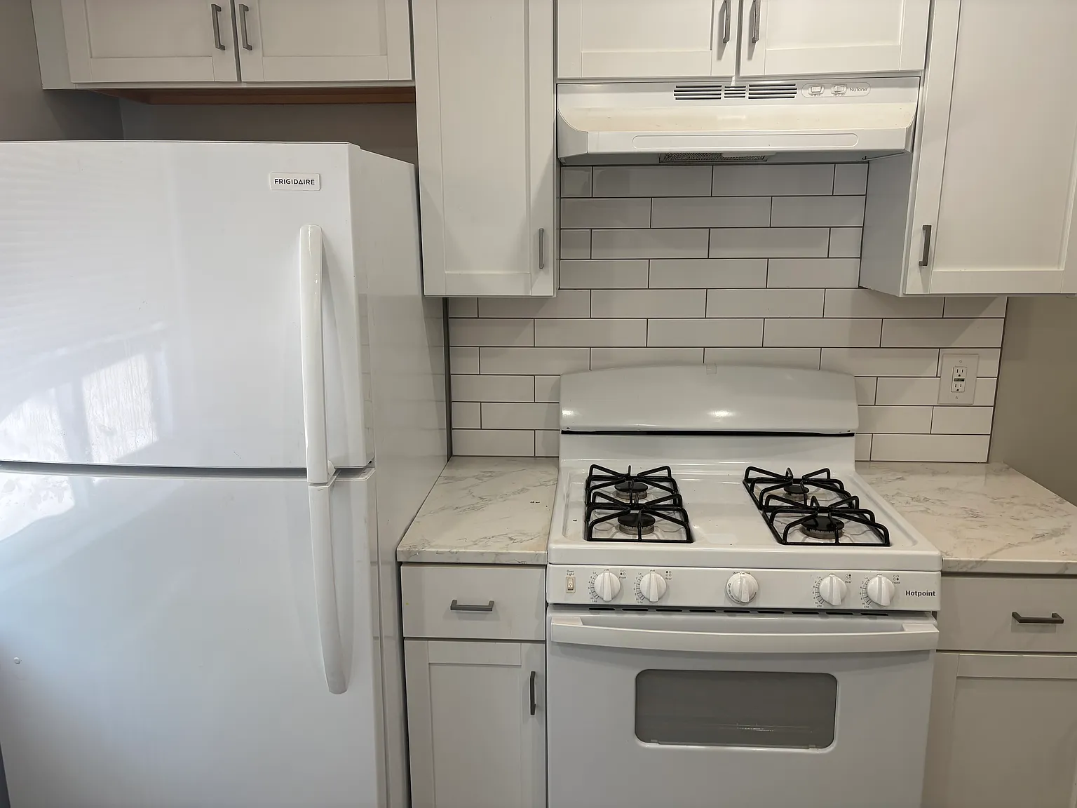 1 bed, 700 sqft, $950 — Photo 3