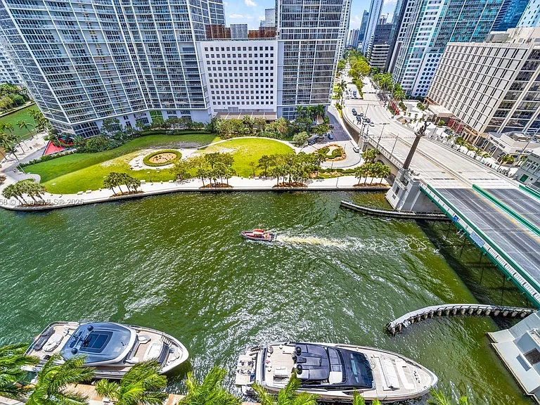 200 Biscayne Boulevard Way #1406 — Photo 23