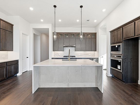 3rd image of 2265 Slate Dr