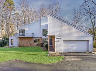 11910 Bennett Rd, Herndon, VA 20171