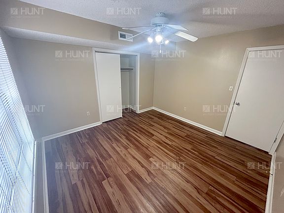 4th image of 9044 McConnell St