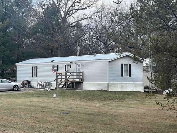 w1976 County Road N, Lyndon Station, WI 53944