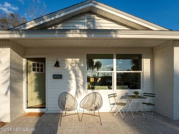 423 ROYAL PALMS Drive, Atlantic Beach, FL 32233