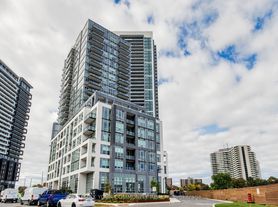 209 Steeles Ave W