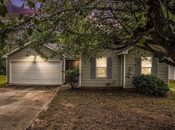 5425 Salem Springs Dr