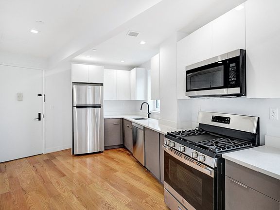5th image of 469 Convent Ave #5A