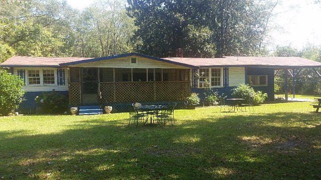 2nd image of 3 Bender Johnson Rd