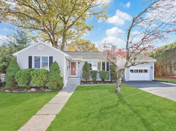 75 Tucci Drive, Stratford, CT 06614