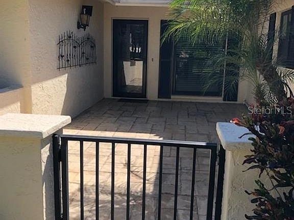 2nd image of 7157 Fairway Bend Cir