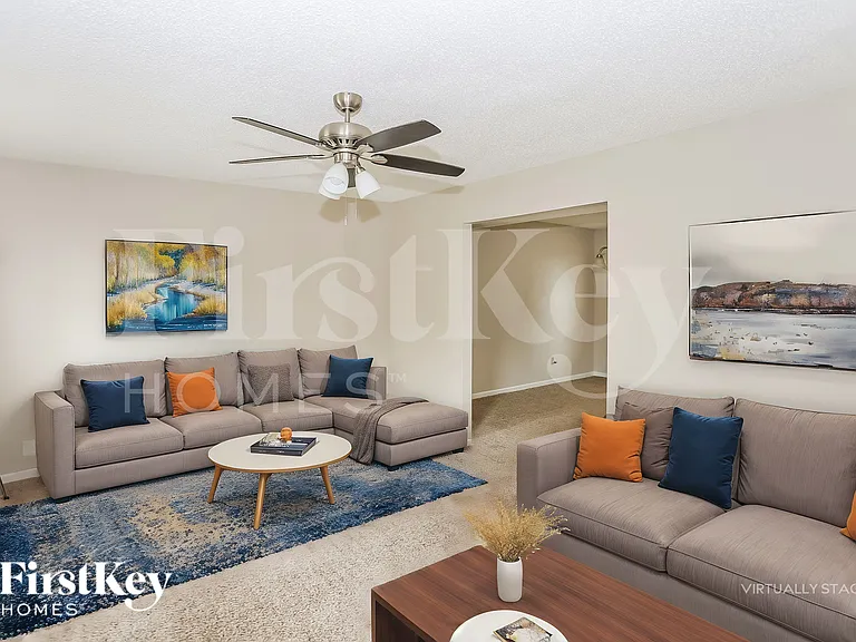 9419 White Cedar Ct — Photo 5