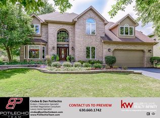 1144 Conan Doyle Rd, Naperville, IL 60564