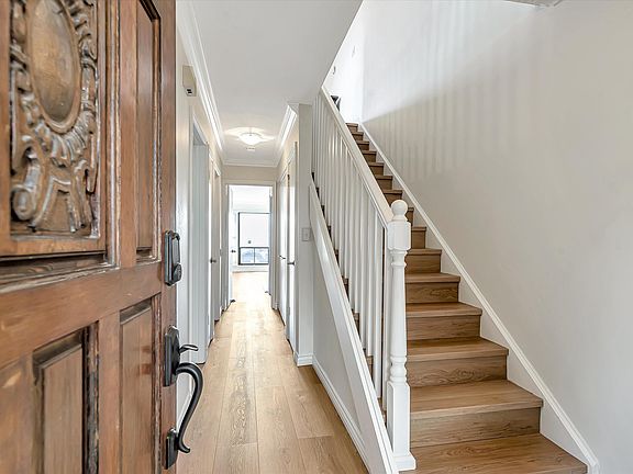 5th image of 60 Marinero Cir