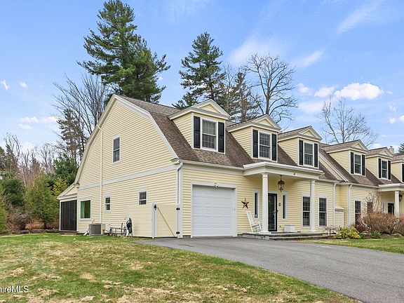 3rd image of 18 Highcrest Rd